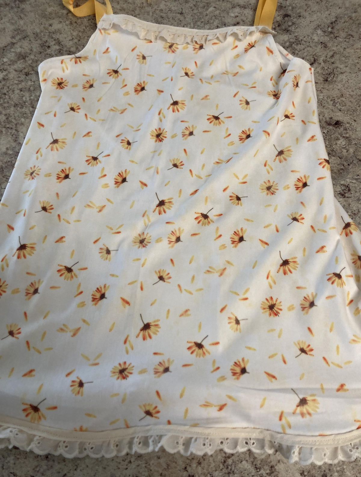 Little/Young Girl's 3-in-1 Outfit with daisies