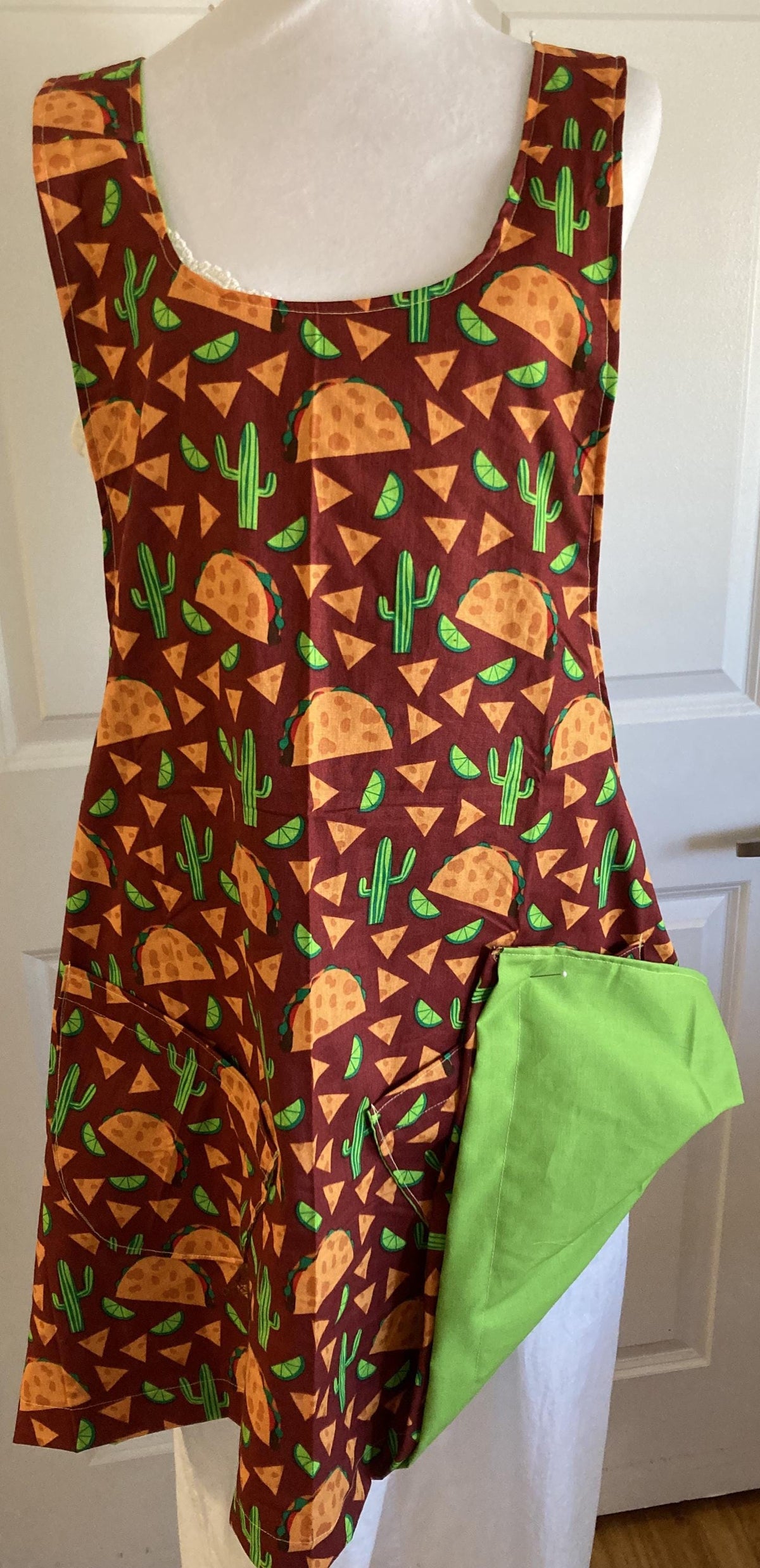 TACOS AND CACTUS Fabric Cross Back Aprons for the Cook