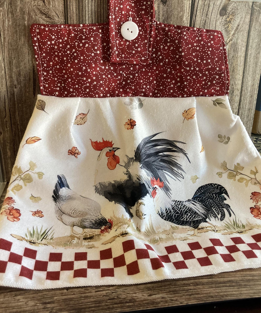 POULTRY FAMILY SCENES on Hanging Towels