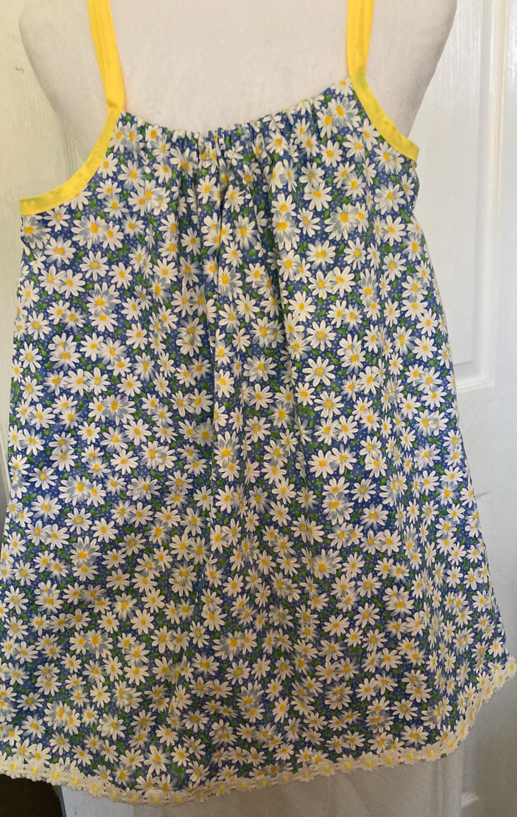 GIRLS PILLOWCASE REVERSIBLE Dress Stripes and Daisies