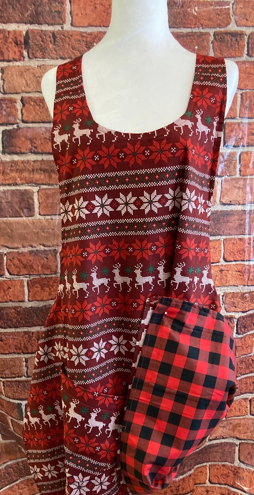 Reversible Christmas Apron: Faux Cross Stitch Reindeer, Red Black Plaid (1x-2x)