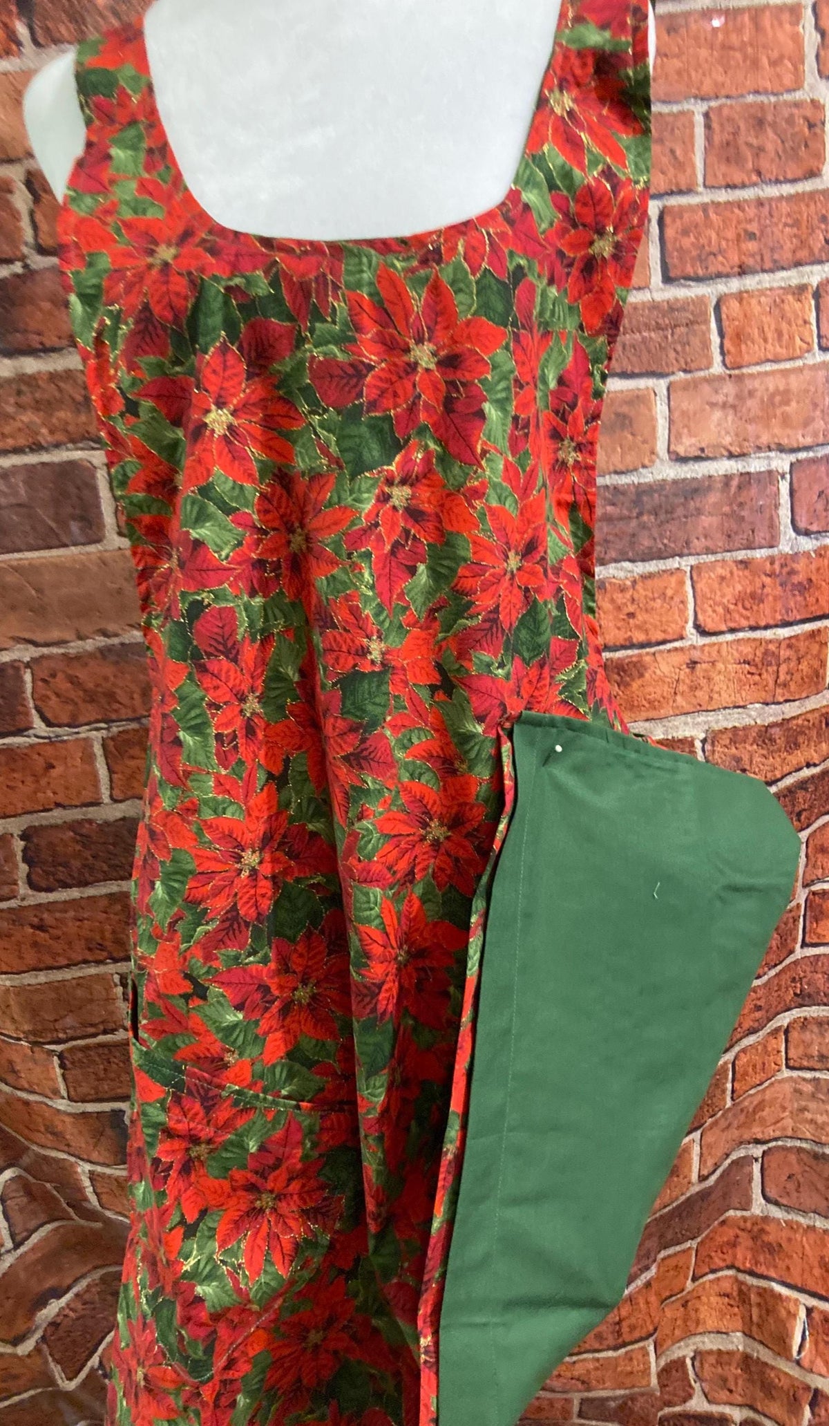 RED GLITTER POINSETTIAS Reversible Cross Back Apron