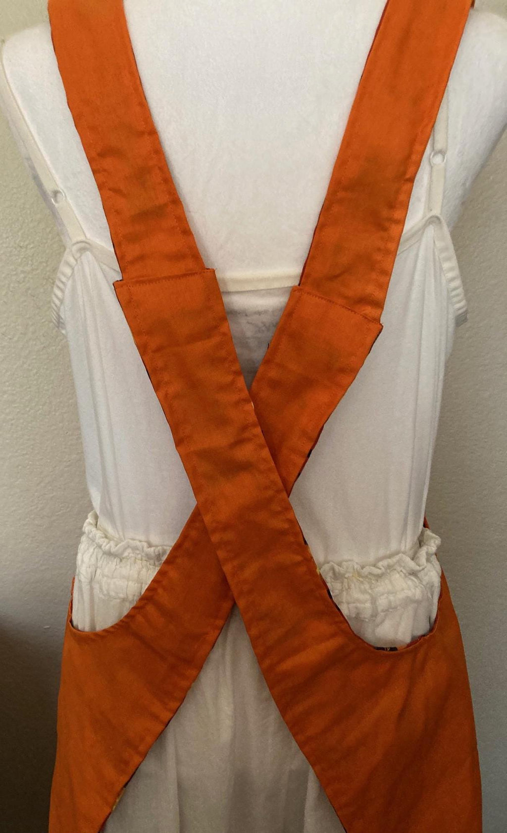 HALLOWEEN PUMPKIN WITCH Reversible Cross Back Apron