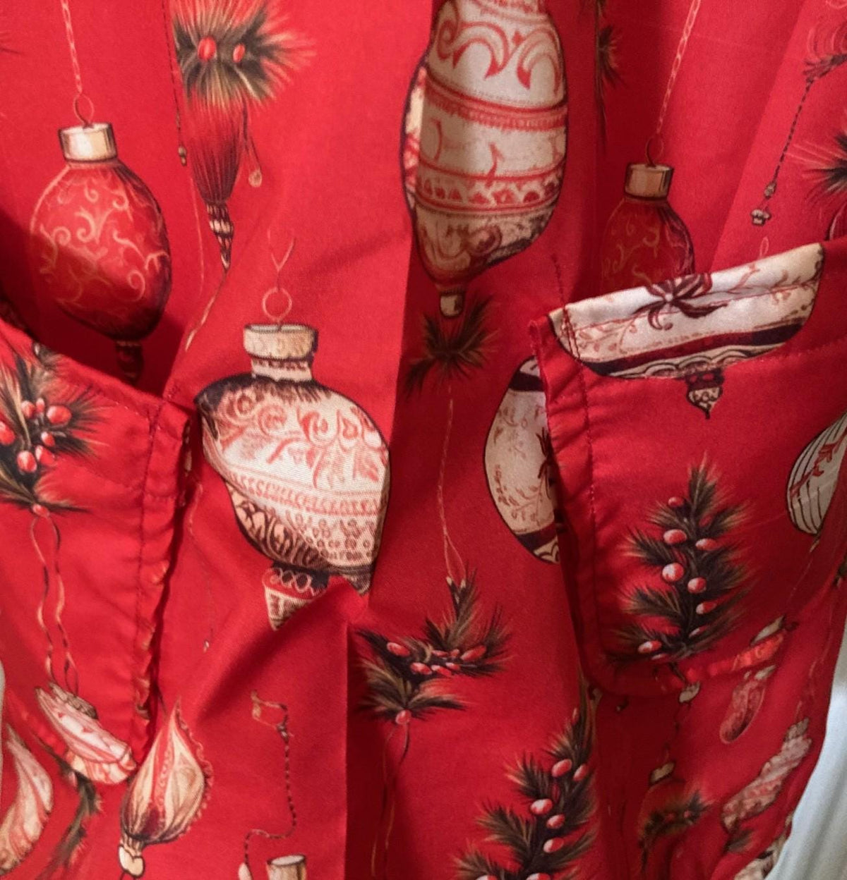 Soft lightweight Christmas apron, Classic ornaments on handmade apron, Reversible cross back style