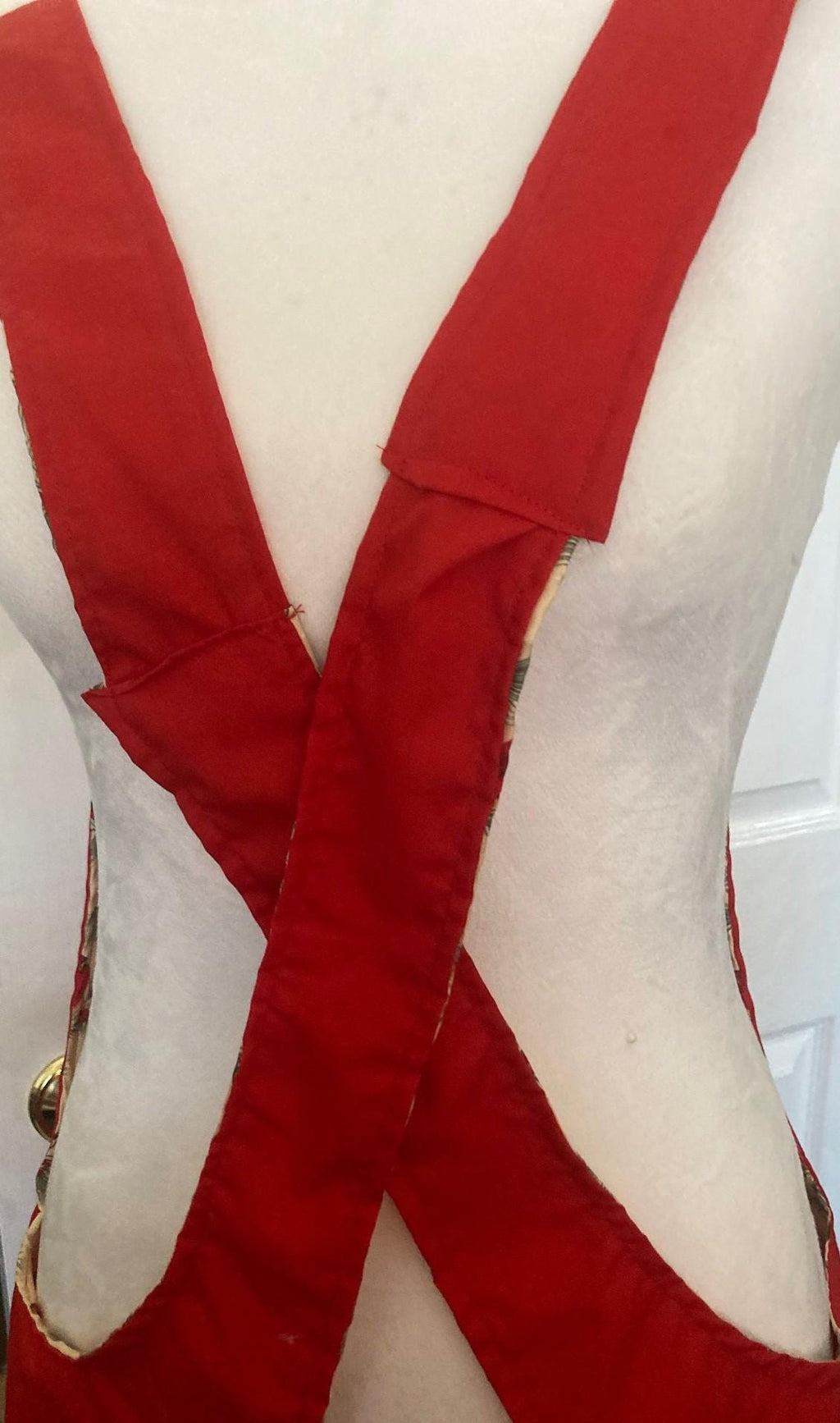 Soft lightweight Christmas apron, Classic ornaments on handmade apron, Reversible cross back style