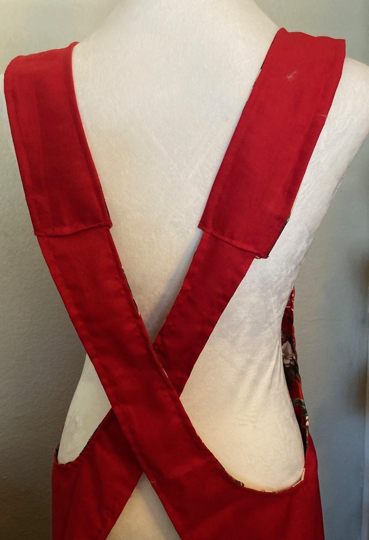 Red Christmas Cardinals, Handmade reversible Cross Back Apron,