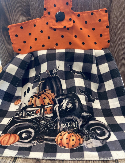 Hanging Towels Happy Halloween